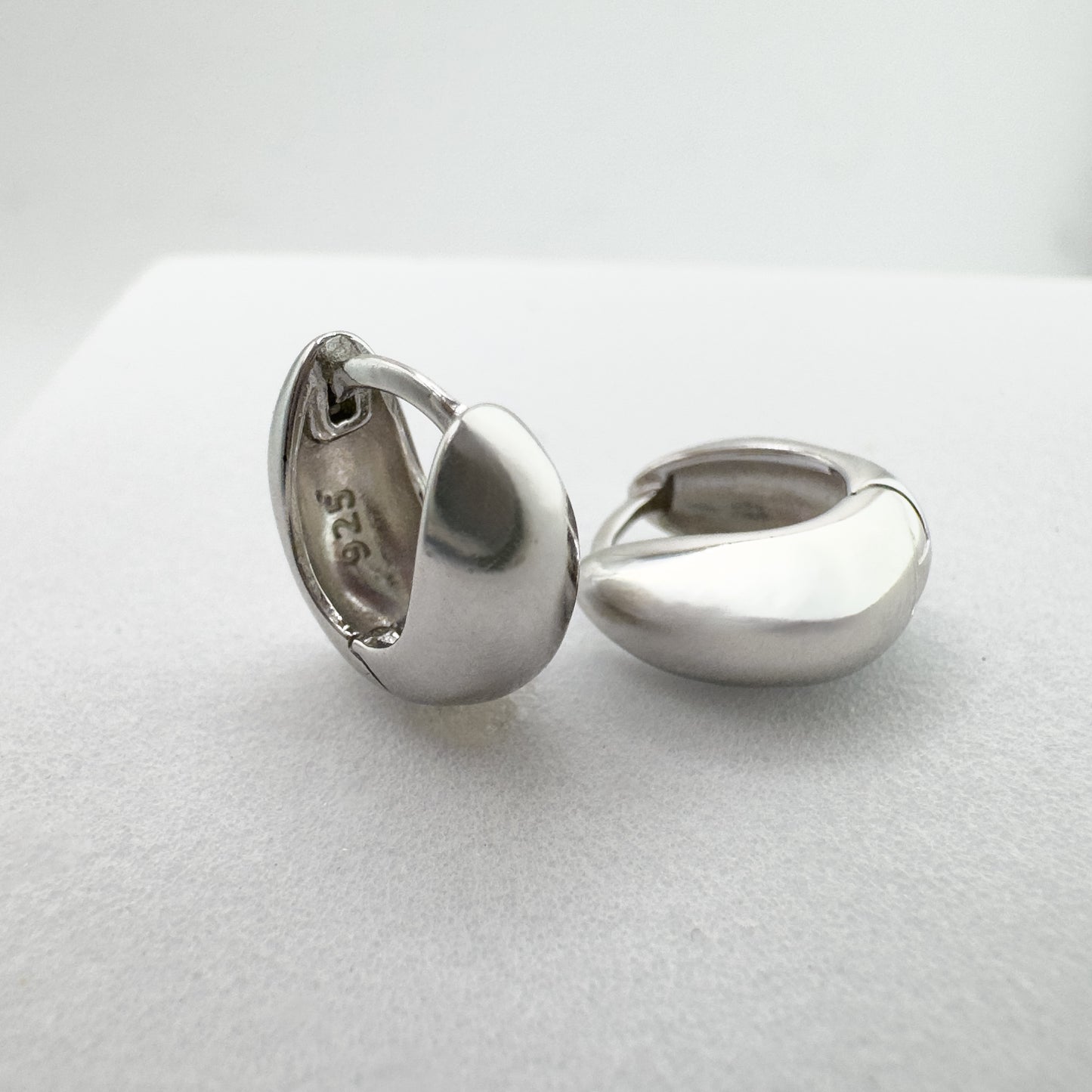 Cameron Small Chunky White Gold Hoop Earrings Default Title Hoop Earrings Razzle and Rose