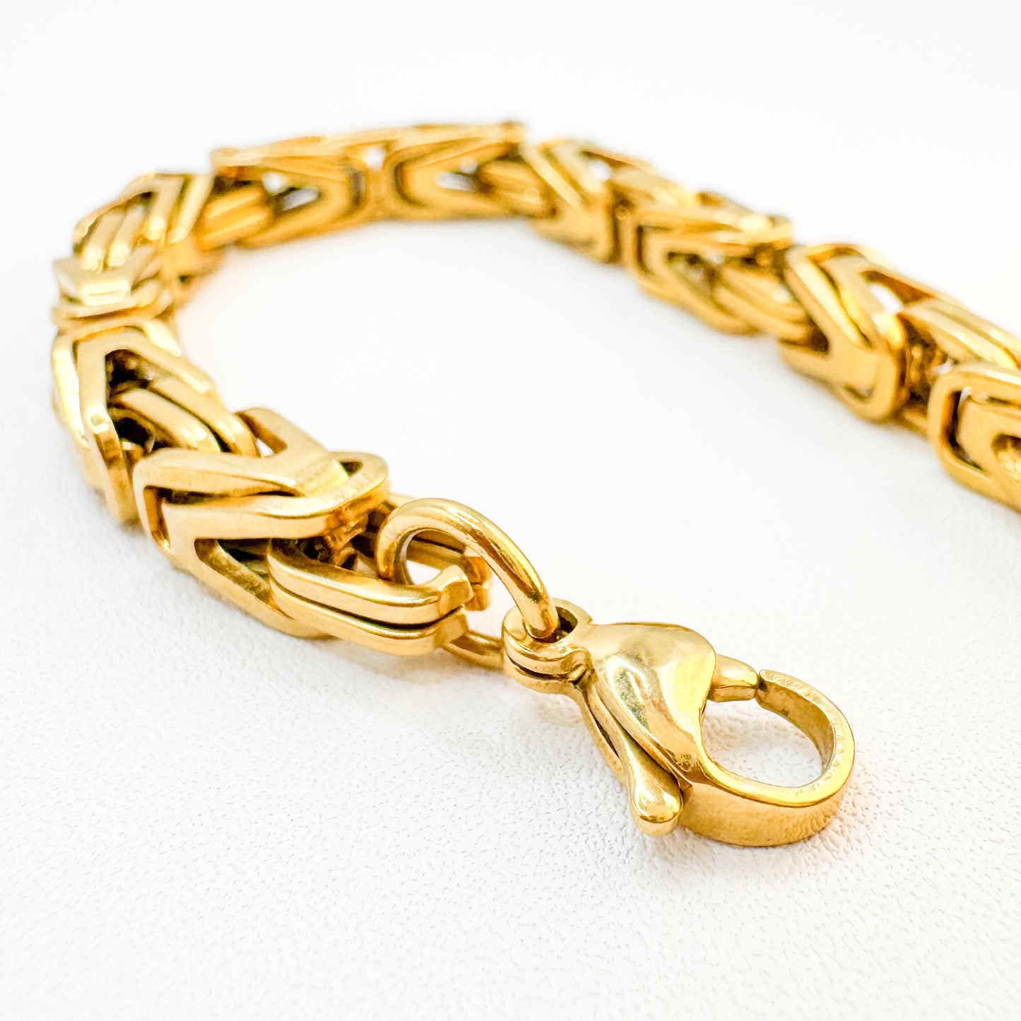 Sierra Gold Chunky Geometric Chain Bracelet - Razzle and Rose Jewellery