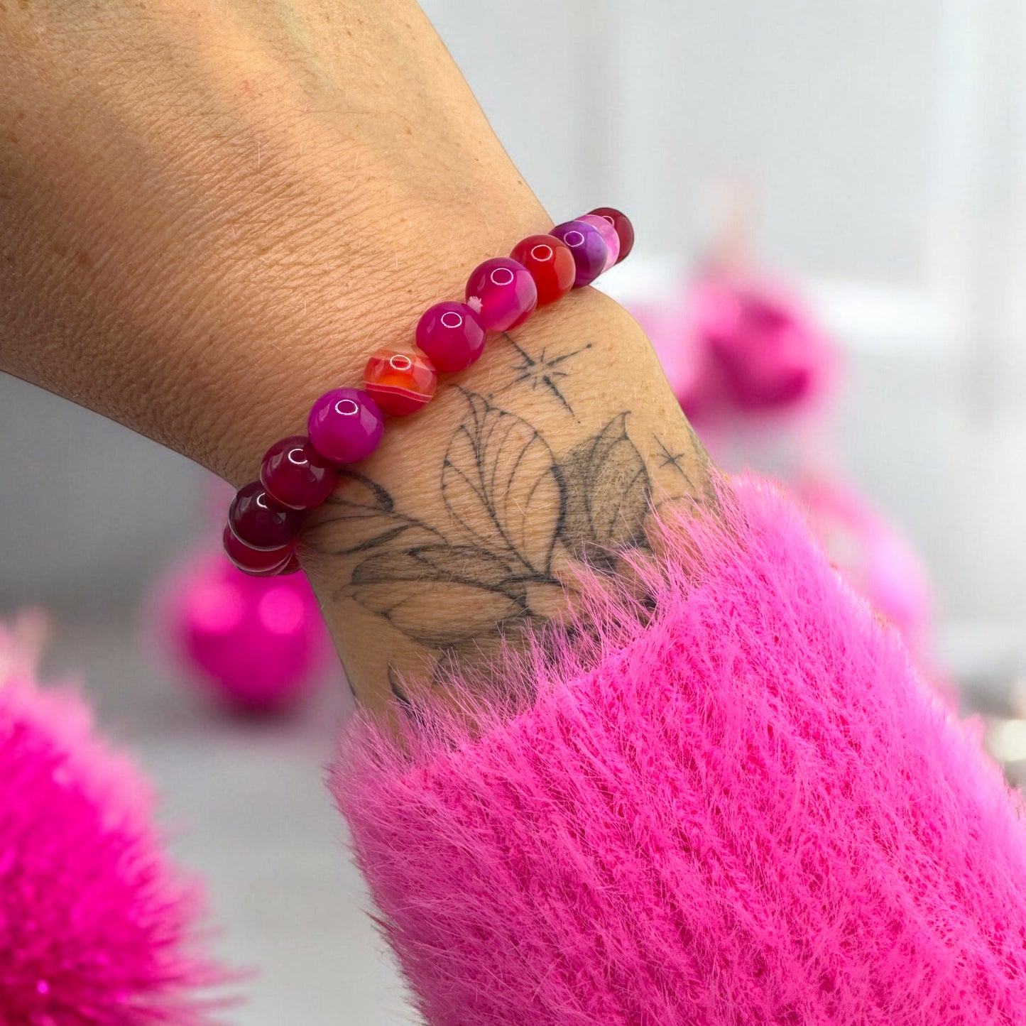 Hailee Chunky Gemstone Bead Bracelet | Pink Agate | Adjustable - Razzle and Rose Jewellery