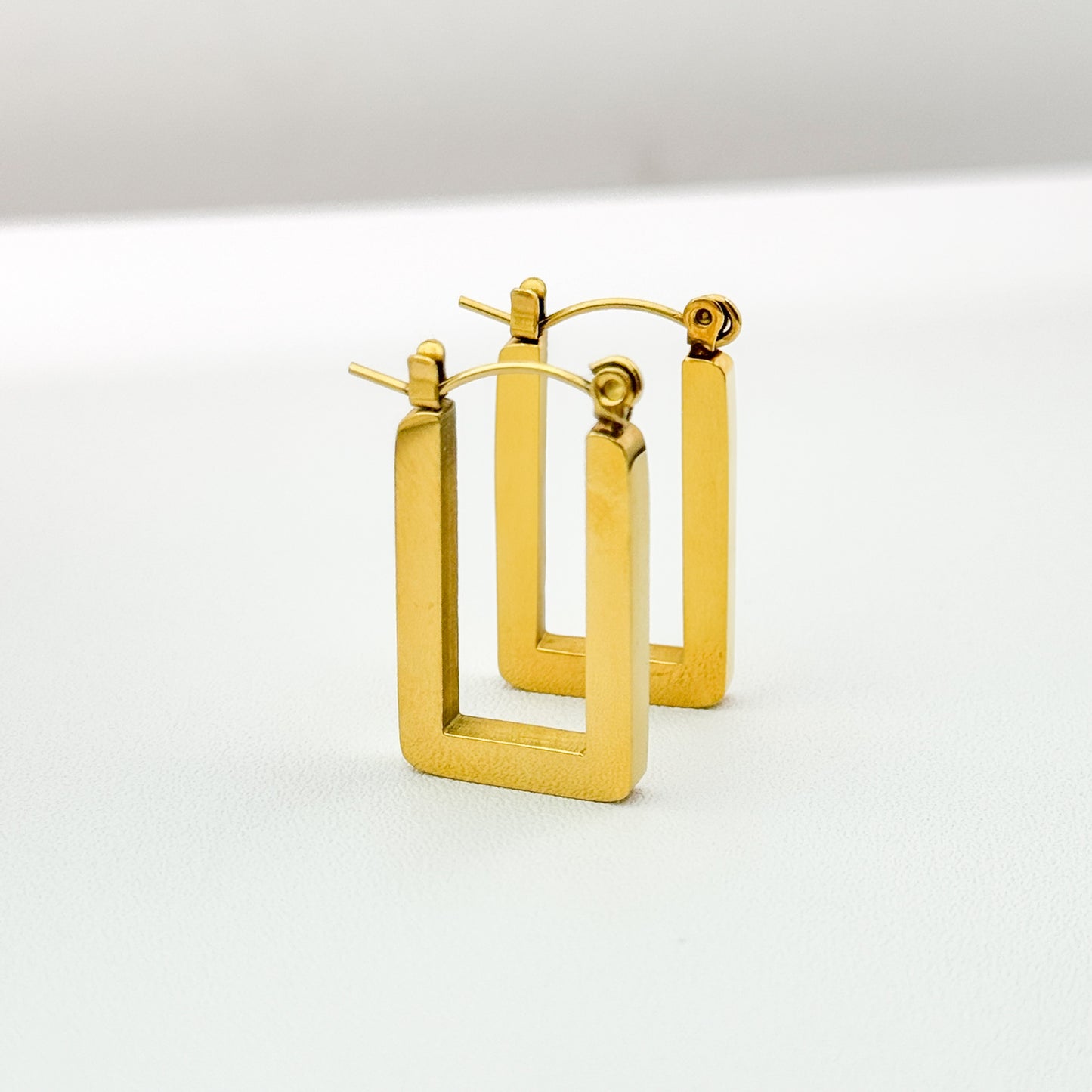 Loren Gold Rectangle Medium Hoop Earrings