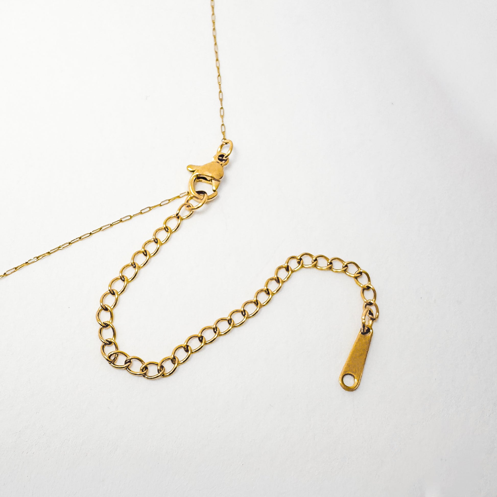 Dainty Pearl Gold Chain Necklace