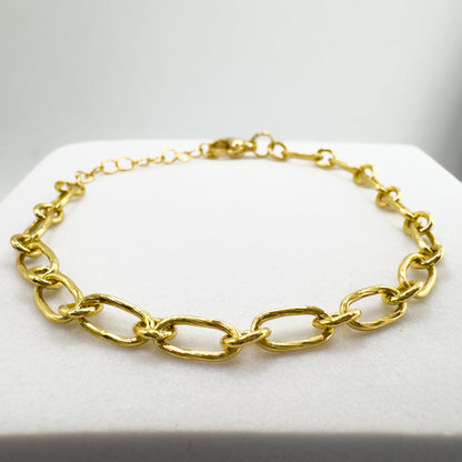 Sara Gold Oval Chain Bracelet
