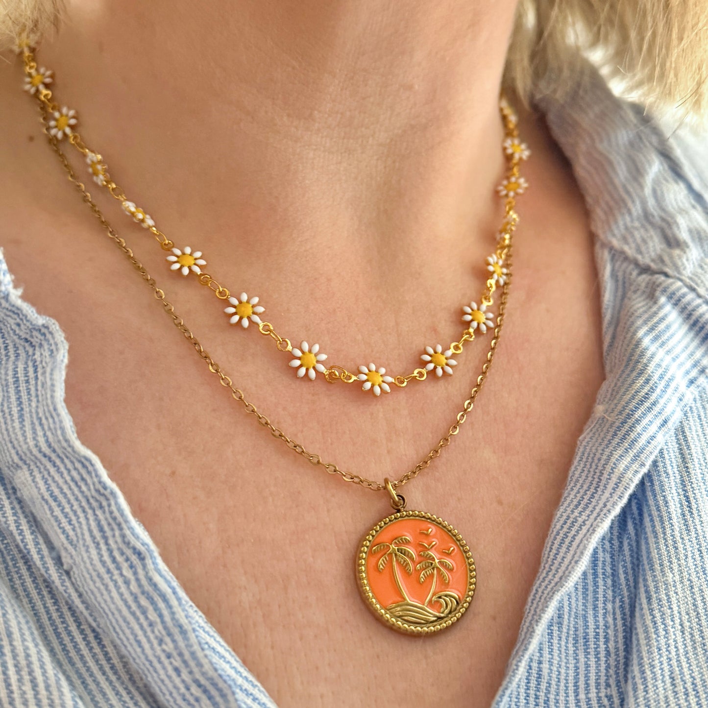 Flora Daisy Chain Gold Necklace