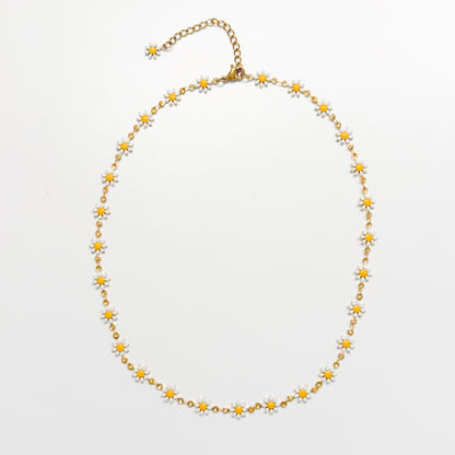 Flora Daisy Chain Gold Necklace