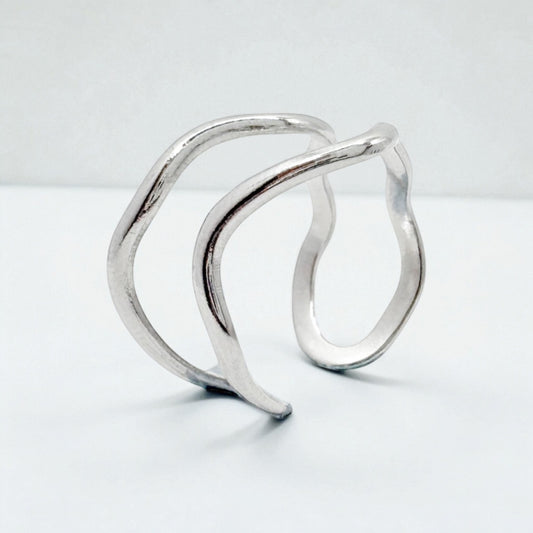 Kelsey Silver Wave Ring | Adjustable