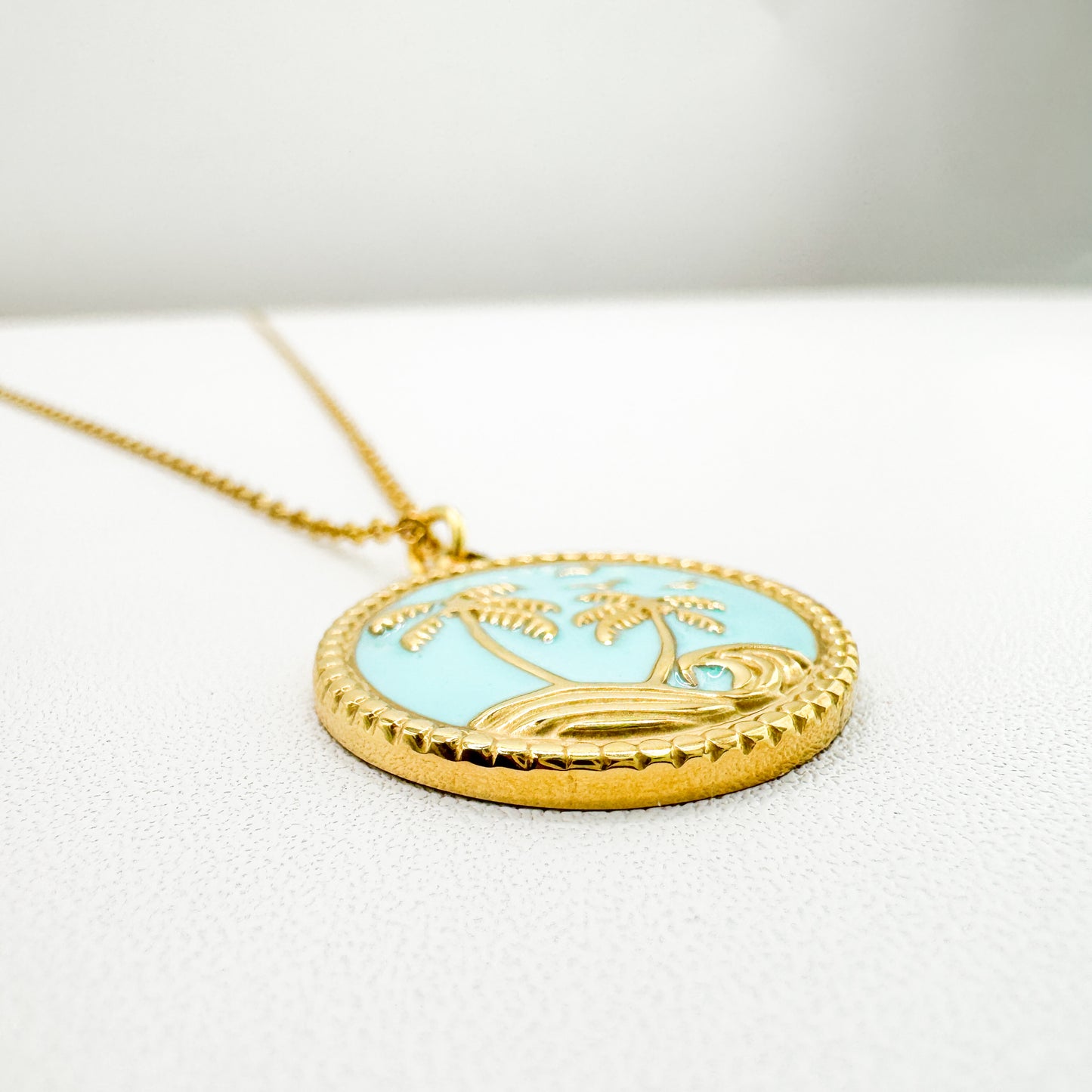Alba Gold Palm Tree Pendant Necklace | Aqua Blue