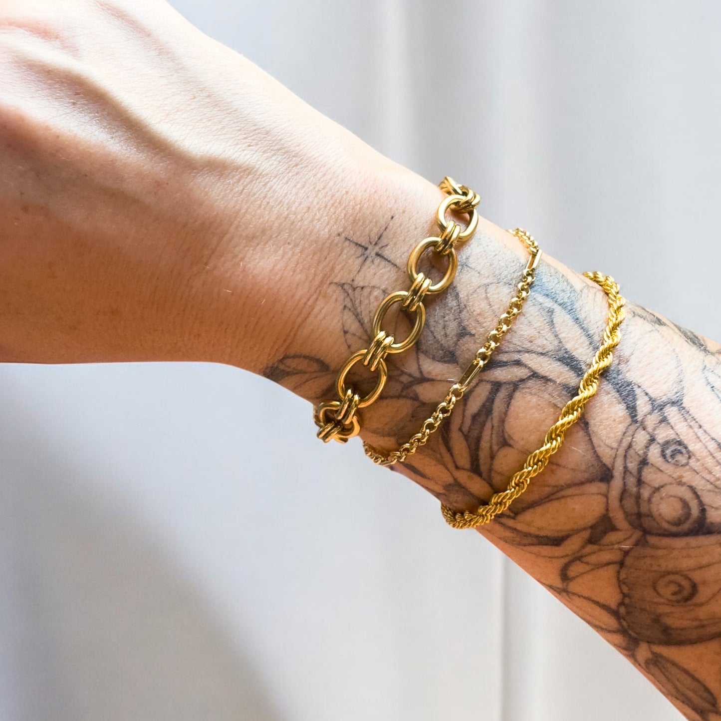 Stella Chunky Double Link Gold Chain Bracelet Default Title Chain Bracelets Razzle and Rose