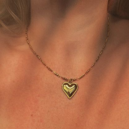 Esme Gold Heart Pendant Necklace - Razzle and Rose Jewellery