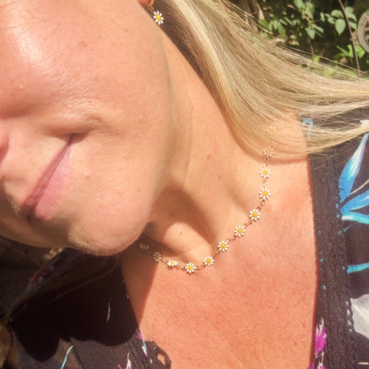 Flora Daisy Chain Gold Necklace