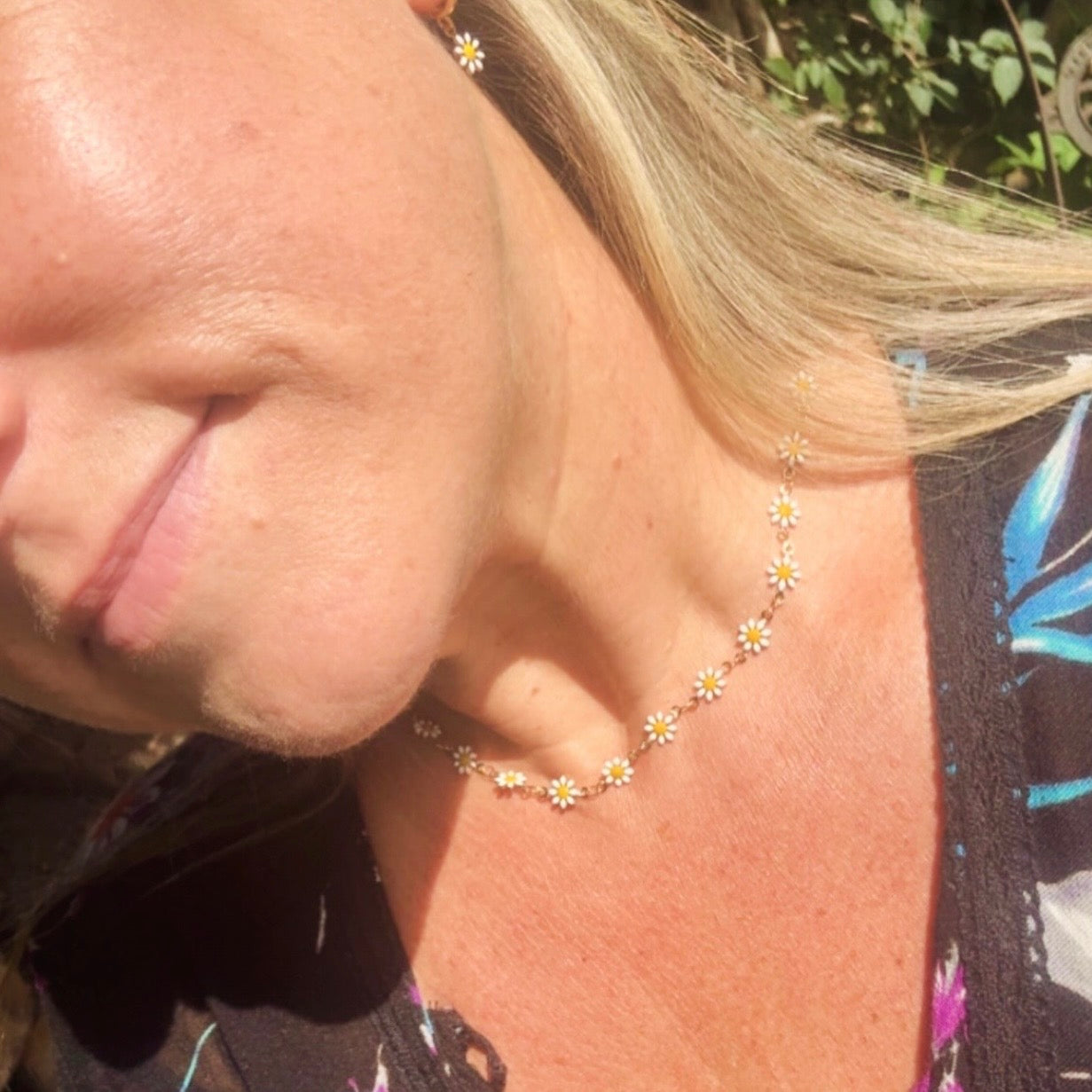 Flora Daisy Chain Gold Necklace