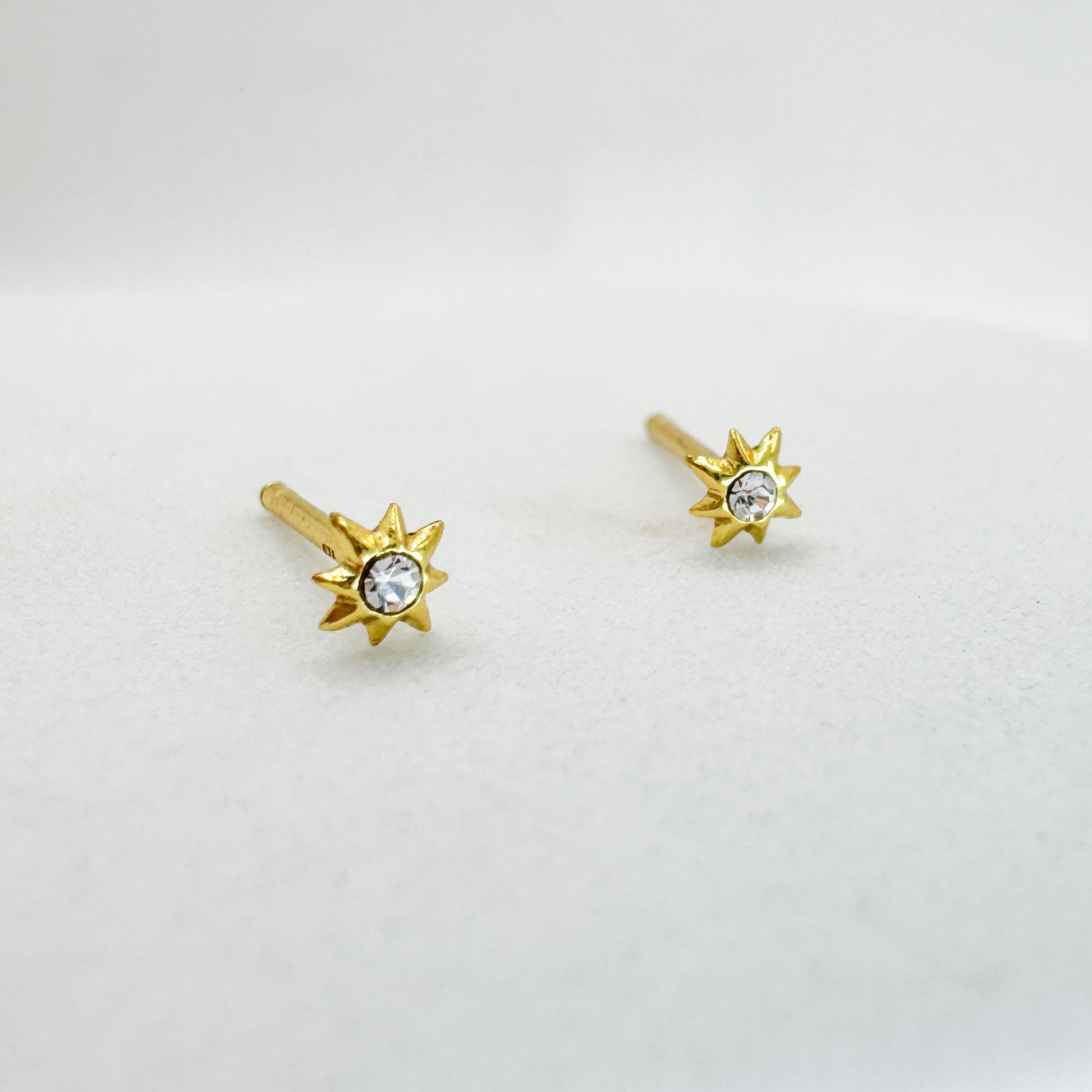 Cara Starburst Mini Gold Stud Earrings