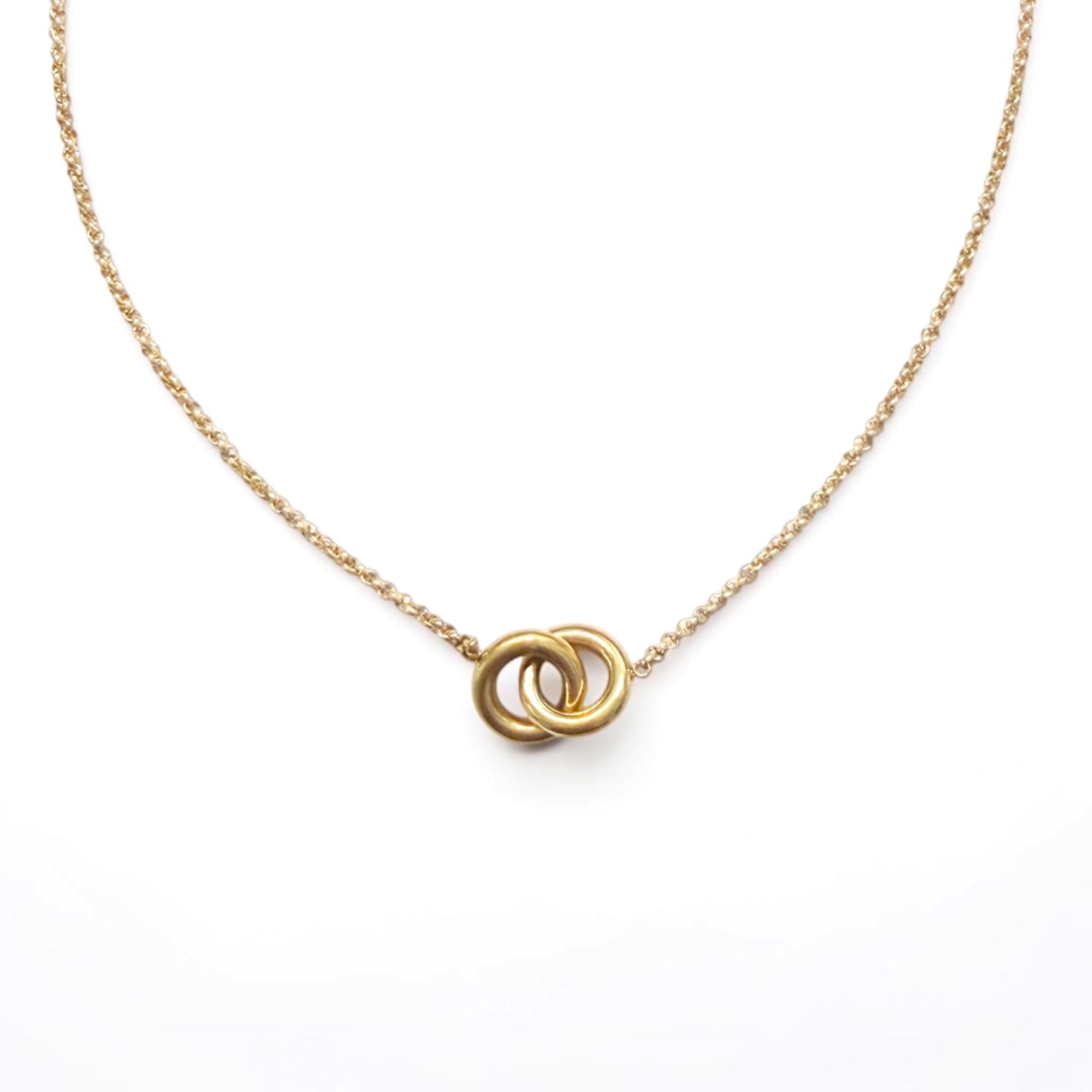 Interlocking Hoop Gold Pendant Necklace