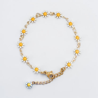 Flora Daisy Chain Gold Bracelet