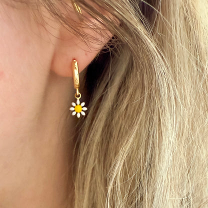 The Flora Jewellery Bundle | Daisy Chain Necklace, Bracelet, Anklet + Earrings