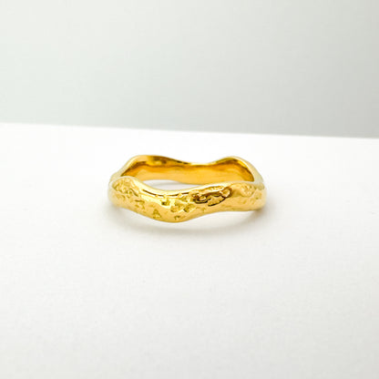 Inez Gold Wave Textured Ring