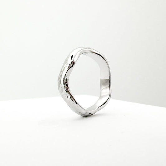 Inez White Gold Wave Textured Ring