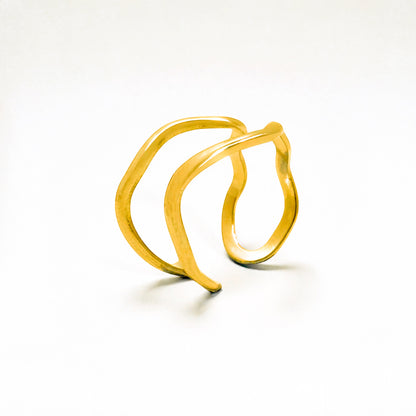 Kelsey Gold Wave Ring | Adjustable