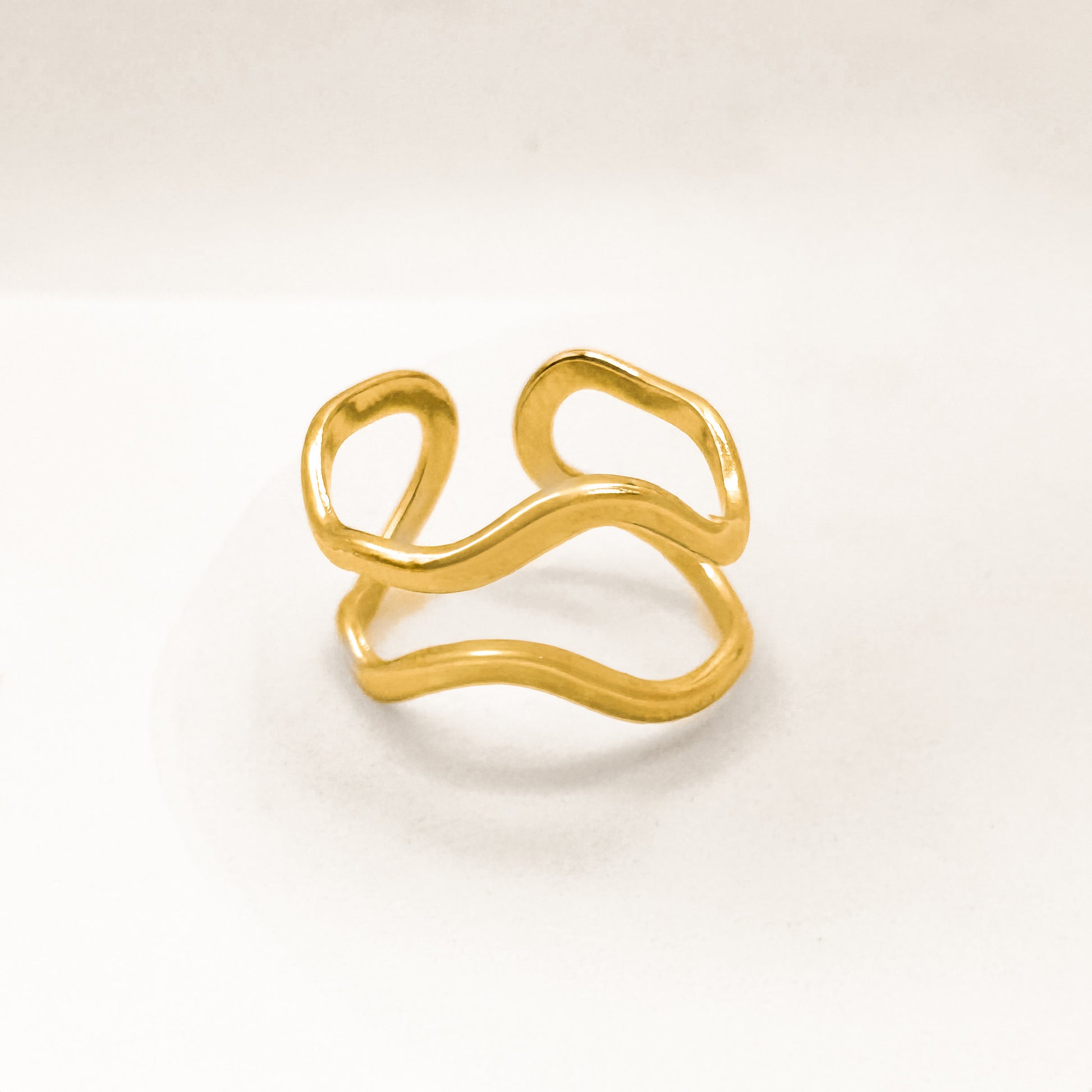 Kelsey Gold Wave Ring | Adjustable