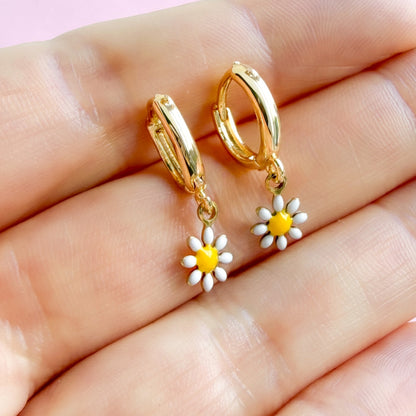 The Flora Jewellery Bundle | Daisy Chain Necklace, Bracelet, Anklet + Earrings