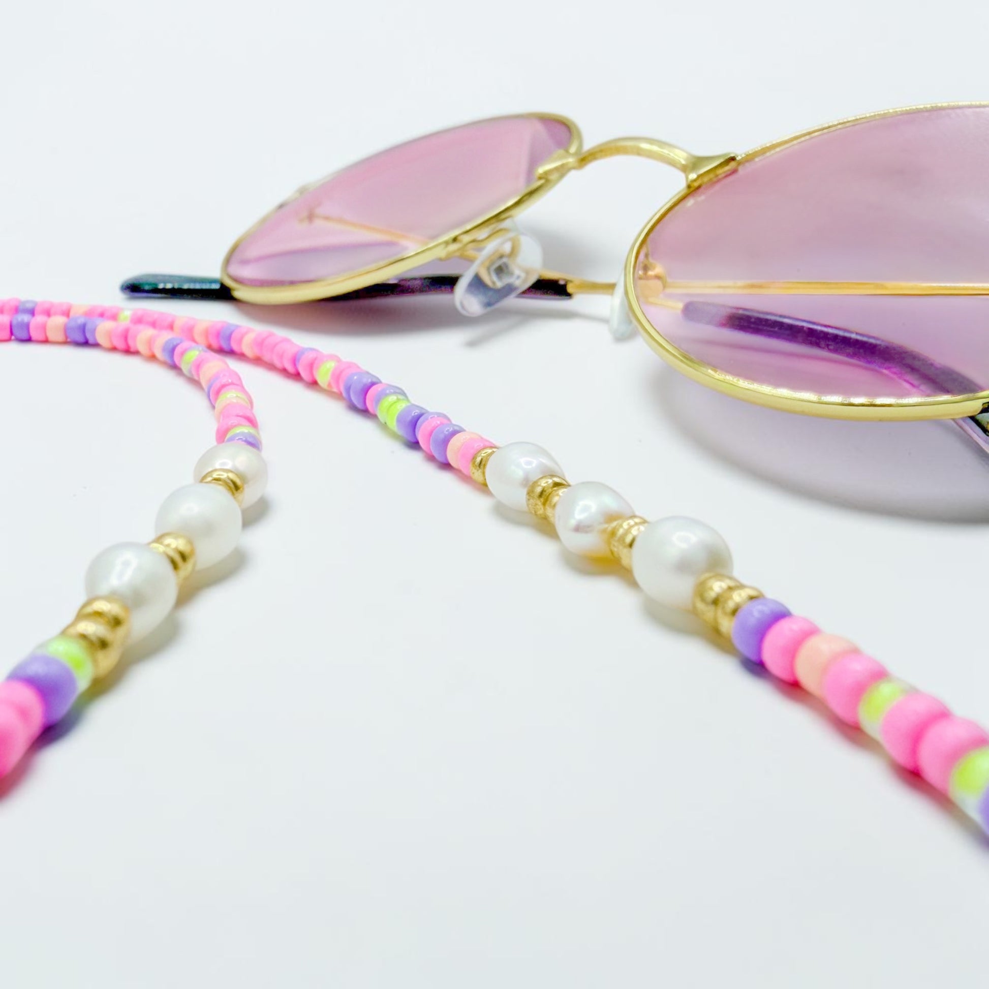 Salerno Candy Pearl Glasses Chain