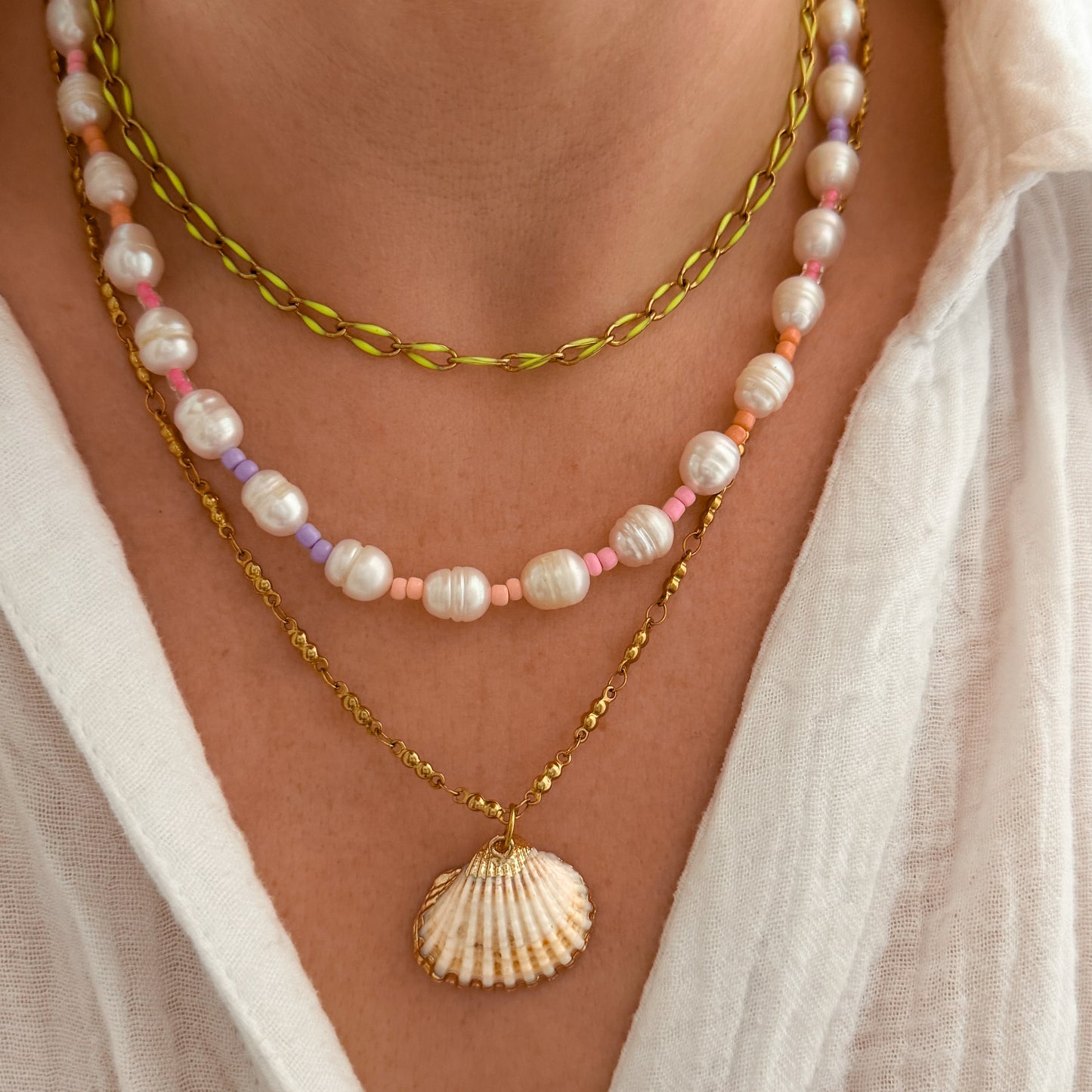 Sorrento Shell Pendant Necklace