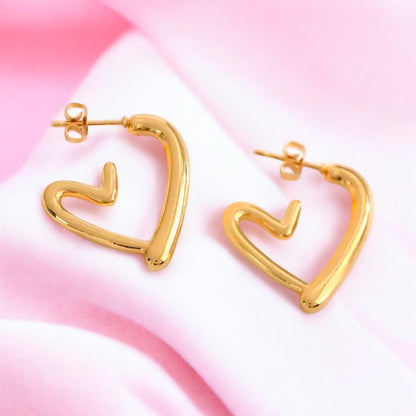 Maeve Gold Heart Medium Hoop Earrings - Razzle and Rose Jewellery